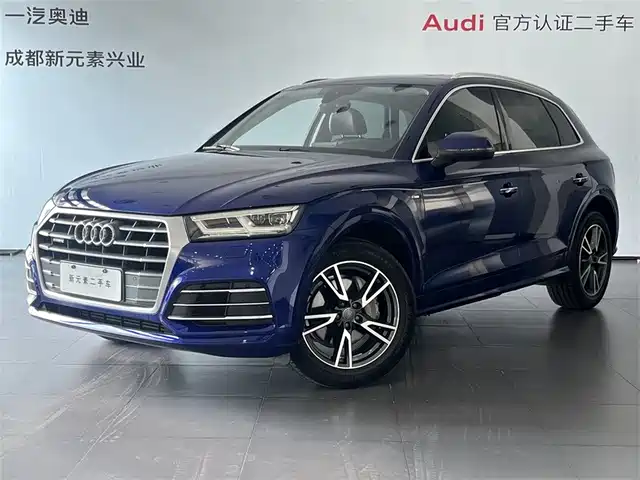 AUDI Q5L 2019