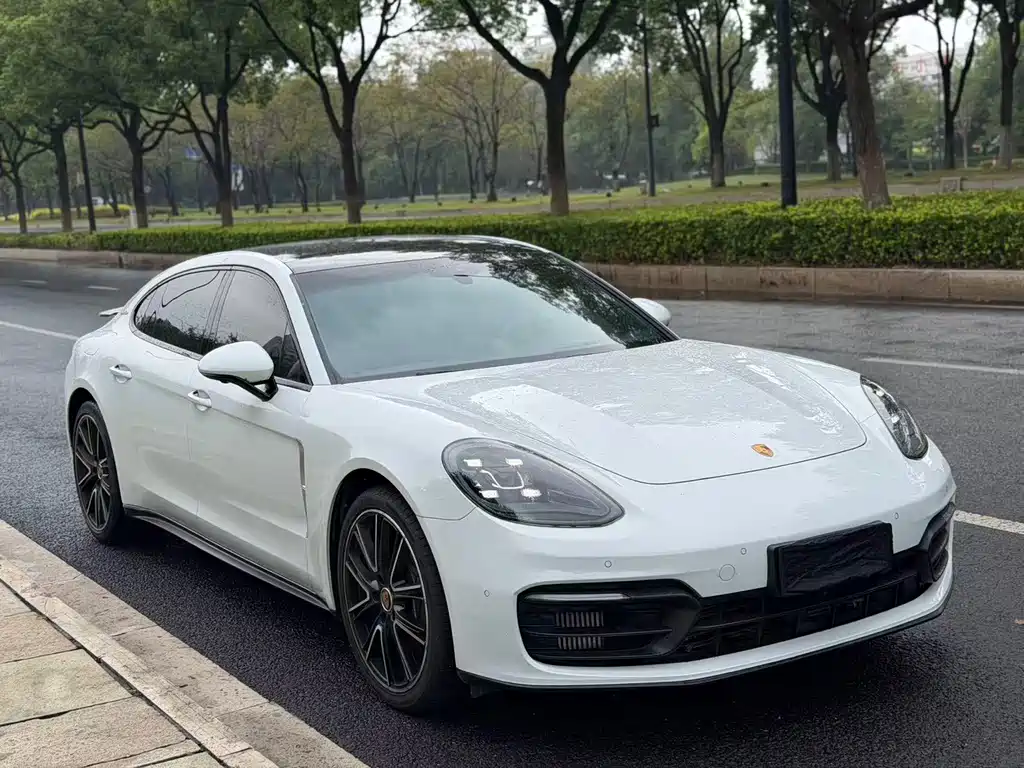 Porsche Panamera — миниатюра 2