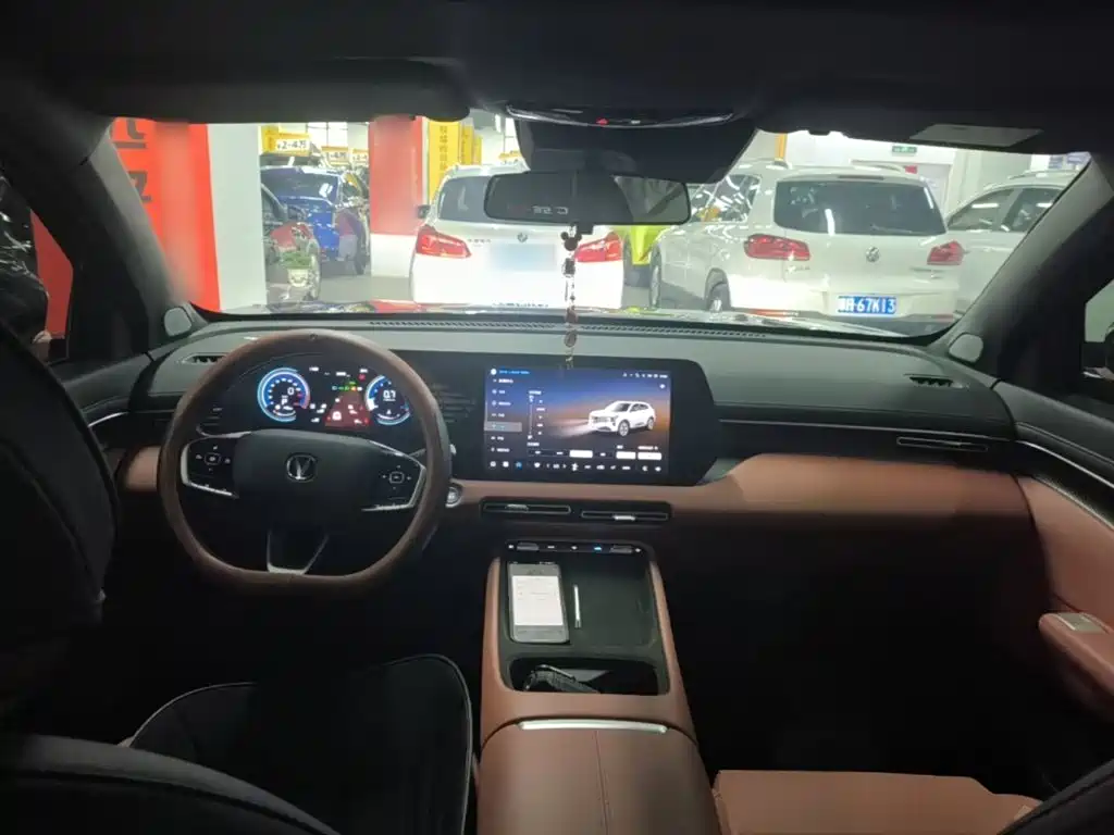 Changan CS55PLUS — миниатюра 10