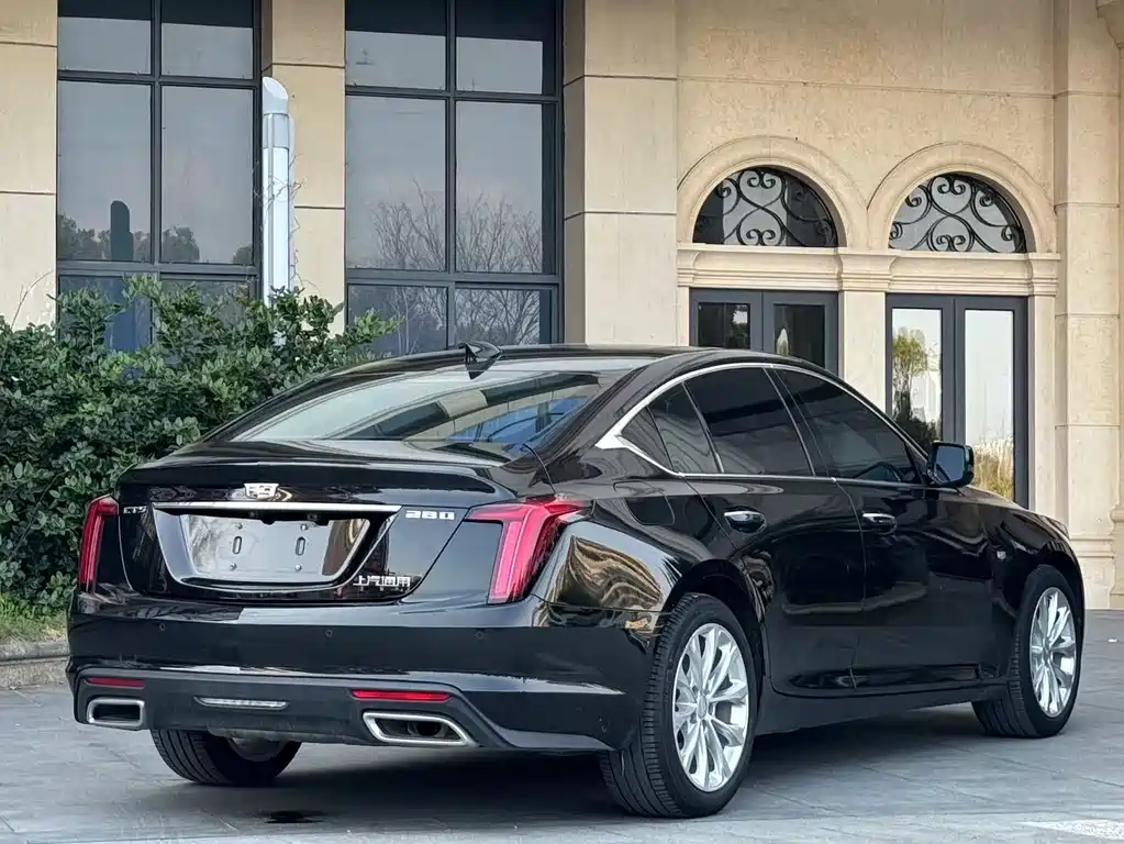 CADILLAC CT5