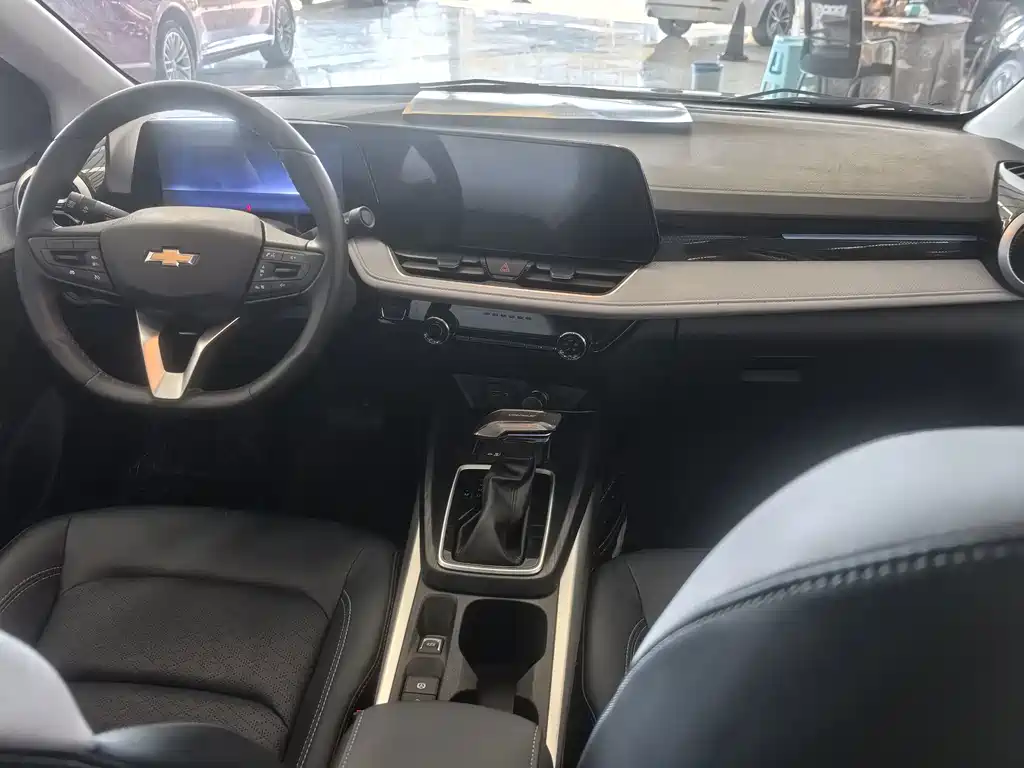 Chevrolet Monza — миниатюра 12