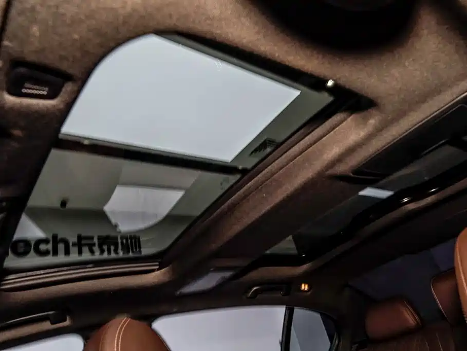 BMW 5 Series — миниатюра 22