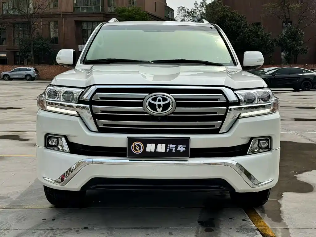 Toyota Land Cruiser 2019