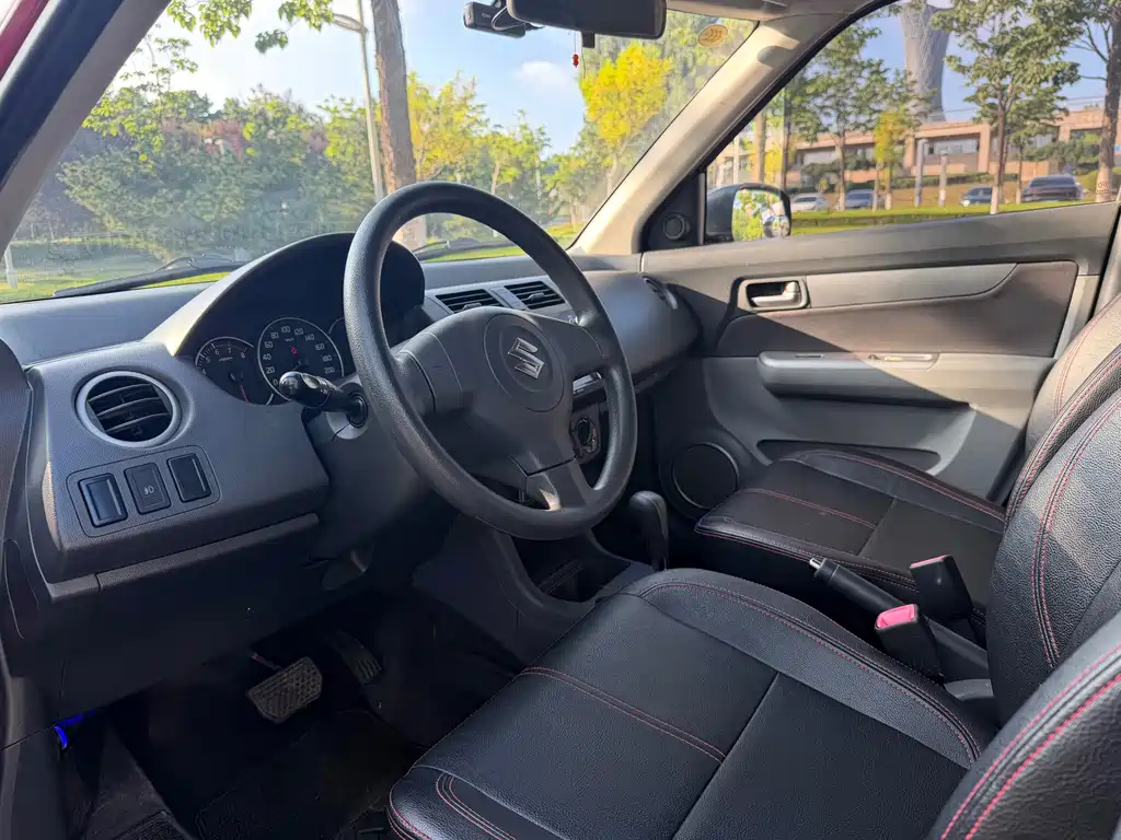 Suzuki Swift — миниатюра 7