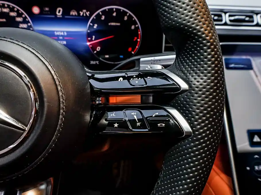 Mercedes-Benz S-Class — миниатюра 16