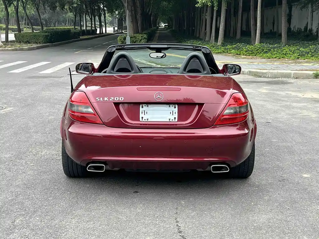 Mercedes-Benz SLK-Class — миниатюра 8