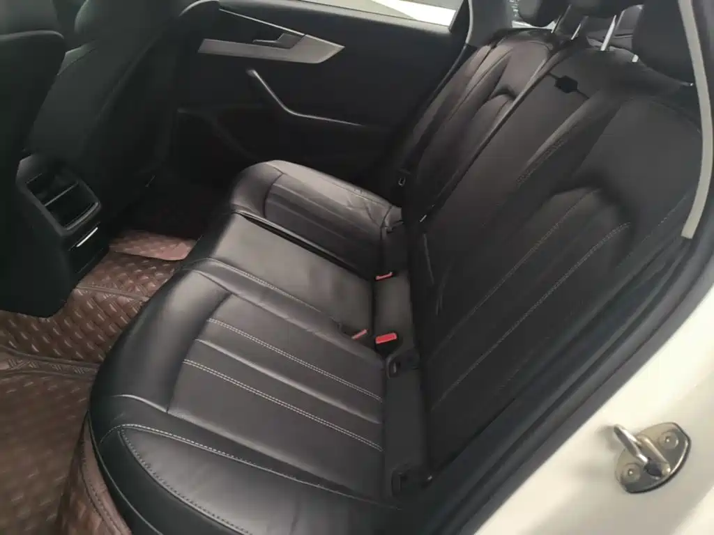 Audi A4L — миниатюра 17