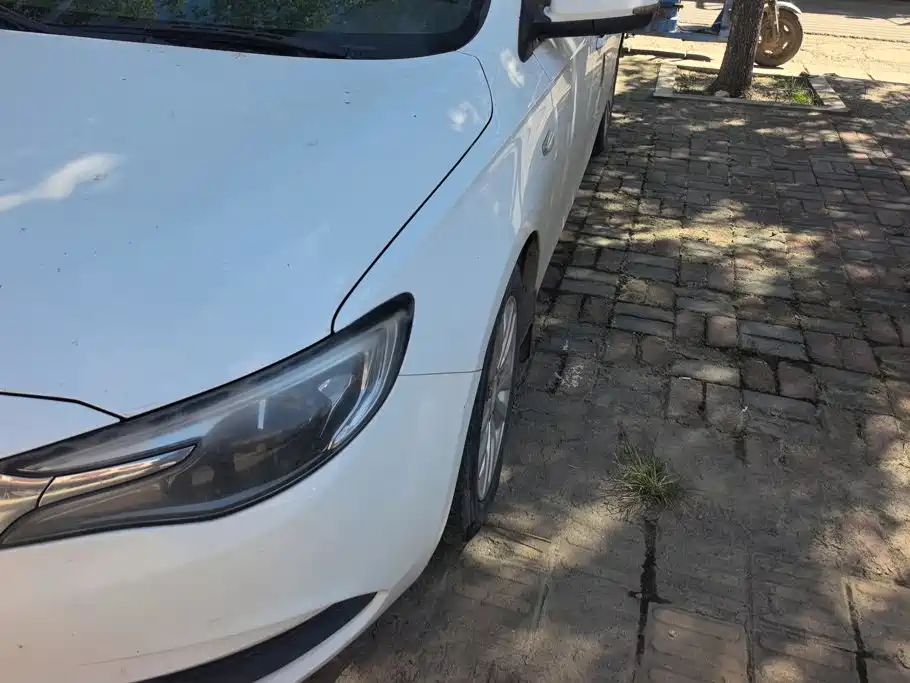 Buick Excelle — миниатюра 5