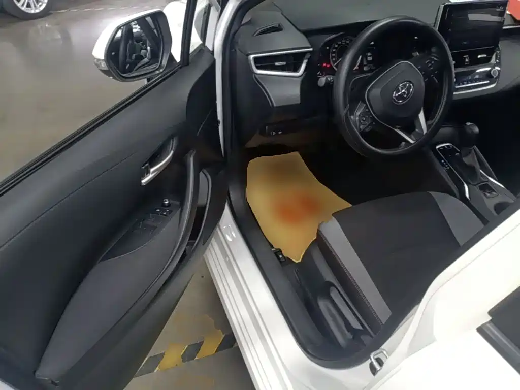 Toyota Corolla — миниатюра 16