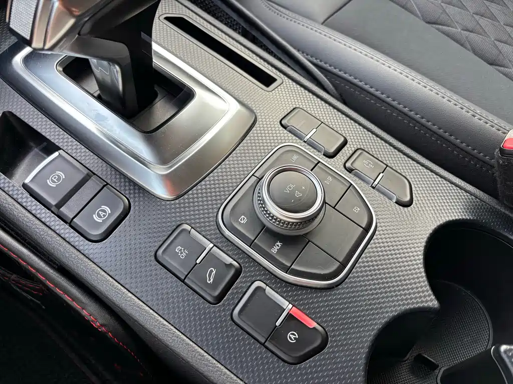 Haval H6 Coupe - фото 31