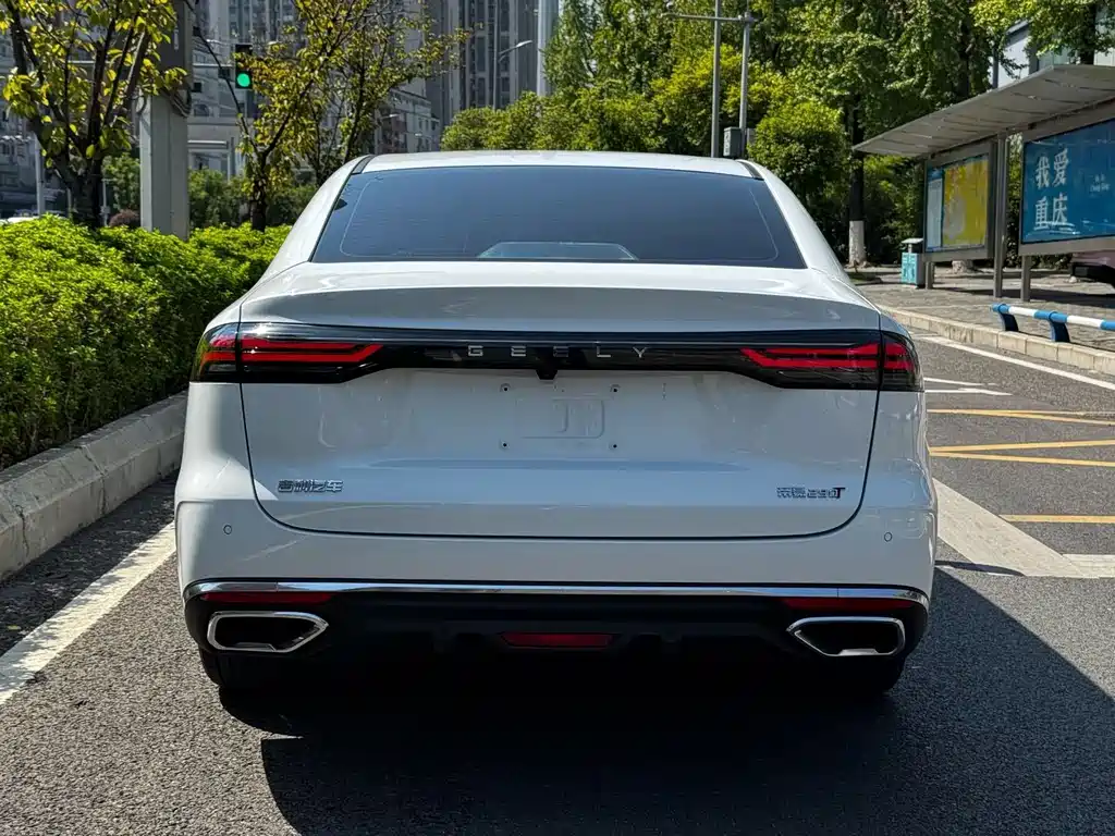 Geely Emgrand — миниатюра 23