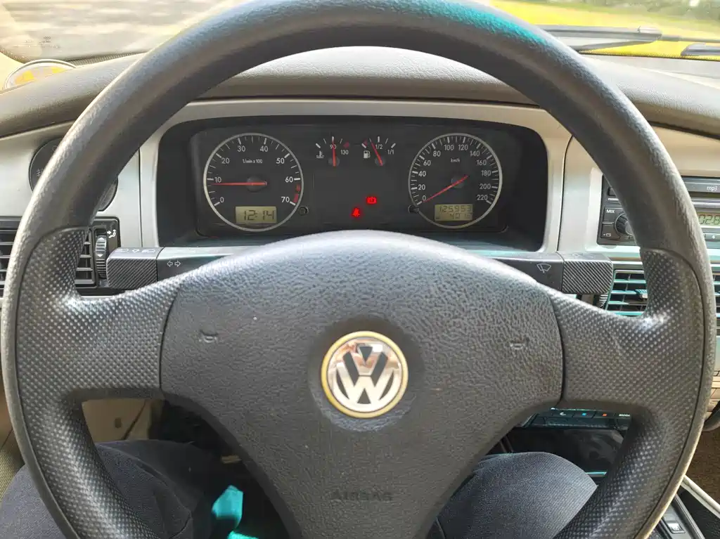 Volkswagen Santana 2008 1.8L MT Comfort