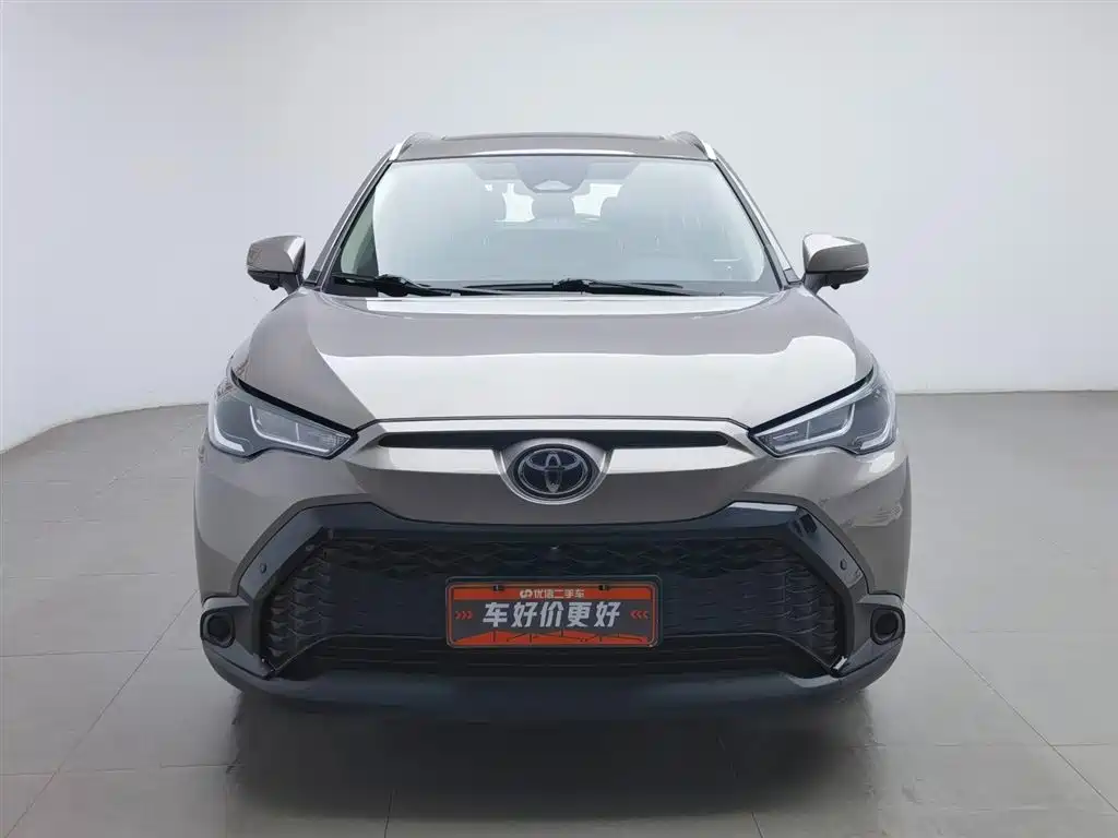 Toyota Frontlander 2.0L CVT Luxury Edition, фото 2