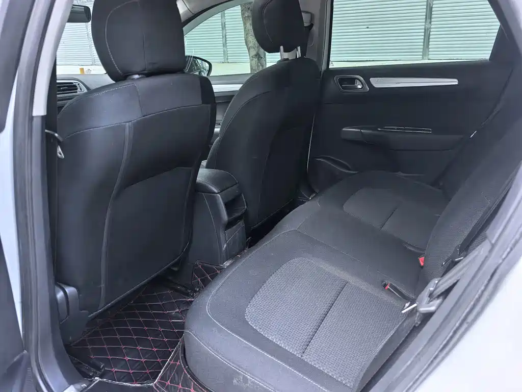 Citroen C4 — миниатюра 9