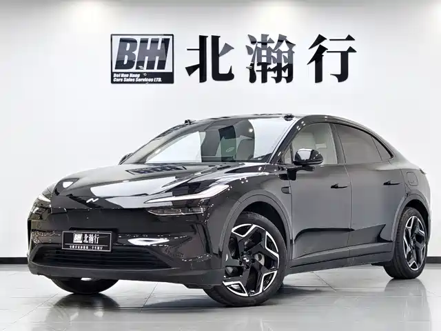 2025 Nio L60