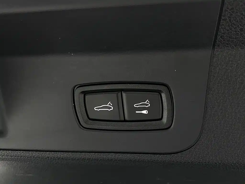 Porsche Panamera — миниатюра 35