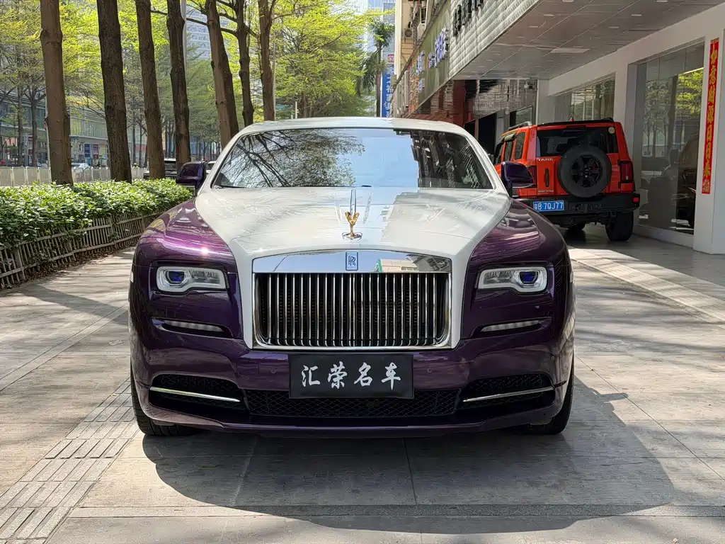 ROLLS-ROYCE PHANTOM