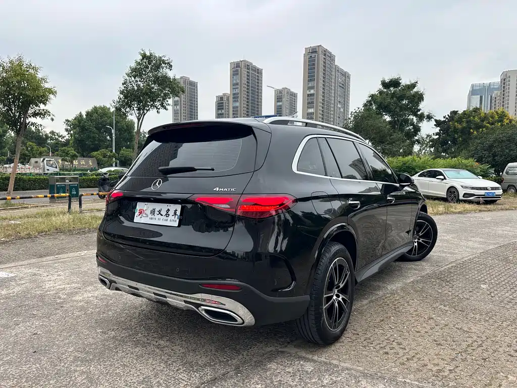 Mercedes-Benz GLC — миниатюра 5