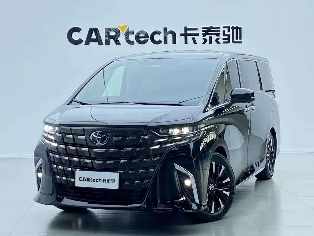 Toyota Alphard — миниатюра 13