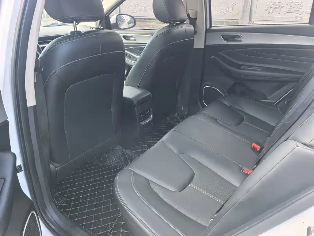 Chery Arrizo 5 — миниатюра 9