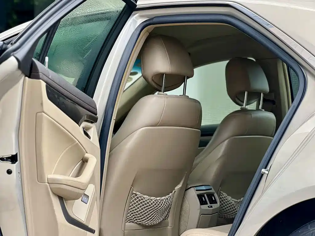 Cadillac CTS — миниатюра 11