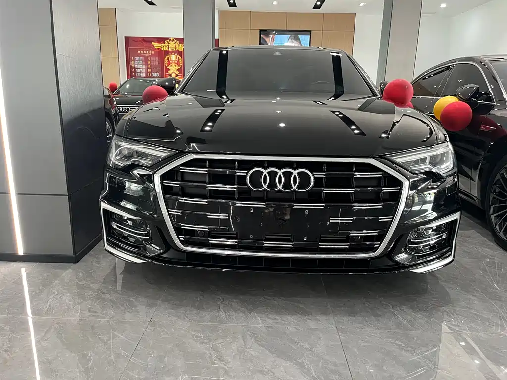 Audi A6L 2024 40 TFSI Luxury