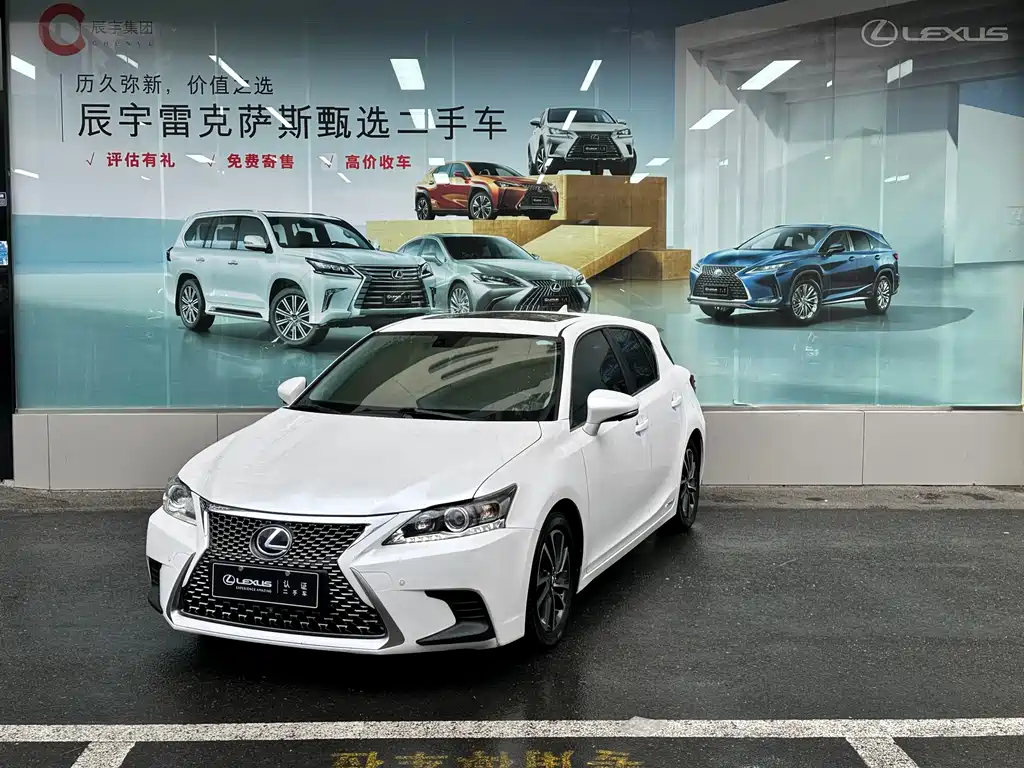 LEXUS CT