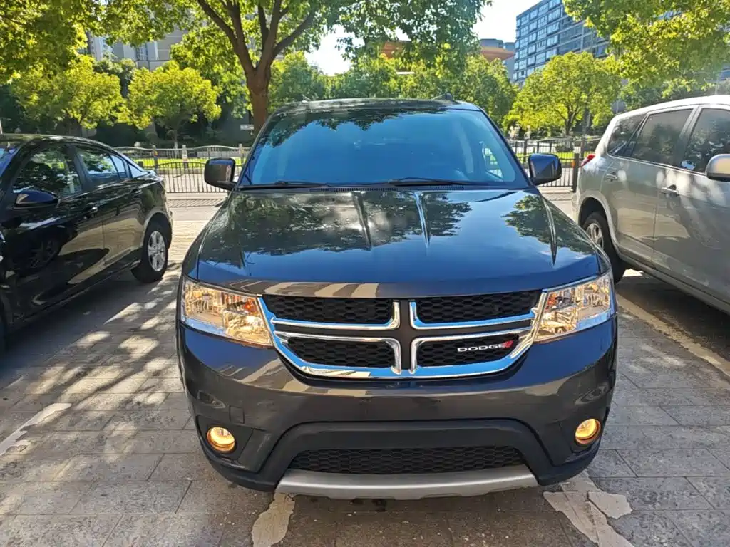 Dodge Journey — миниатюра 3