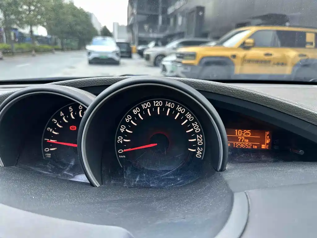 Toyota Verso — миниатюра 9