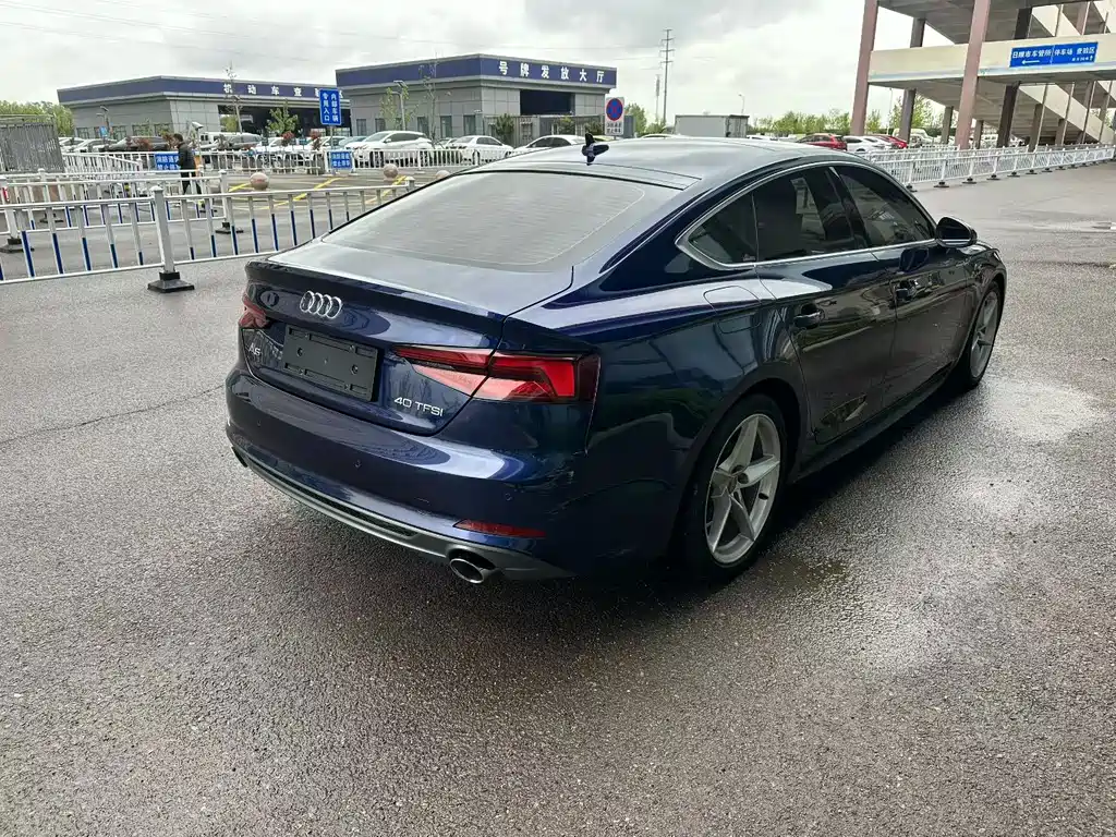 Audi A5 (Import) - фото 5