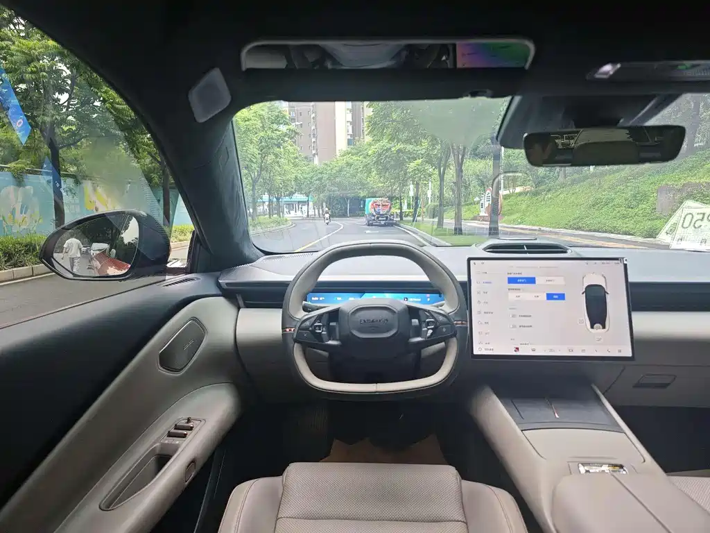 Lynk & Co Z10 2024 95kWh 766km Max