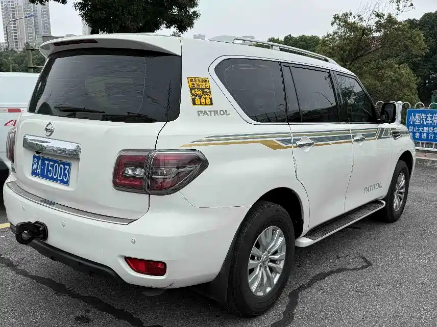 Nissan Patrol 2018 4.0L