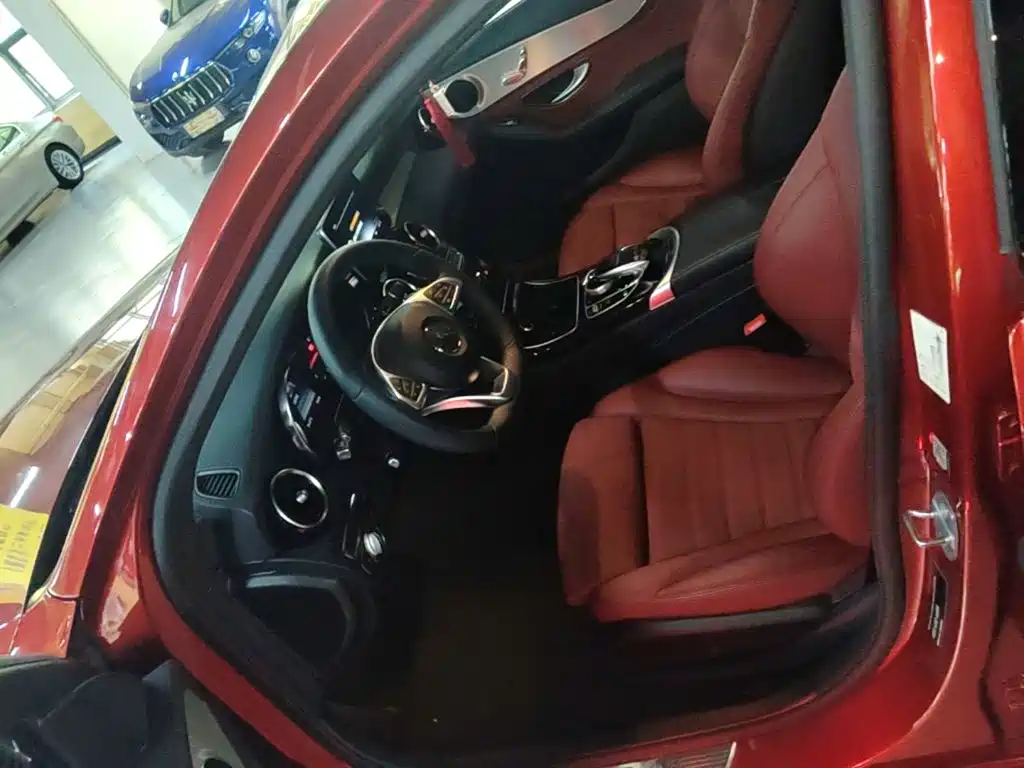 Mercedes-Benz C-Class — миниатюра 15