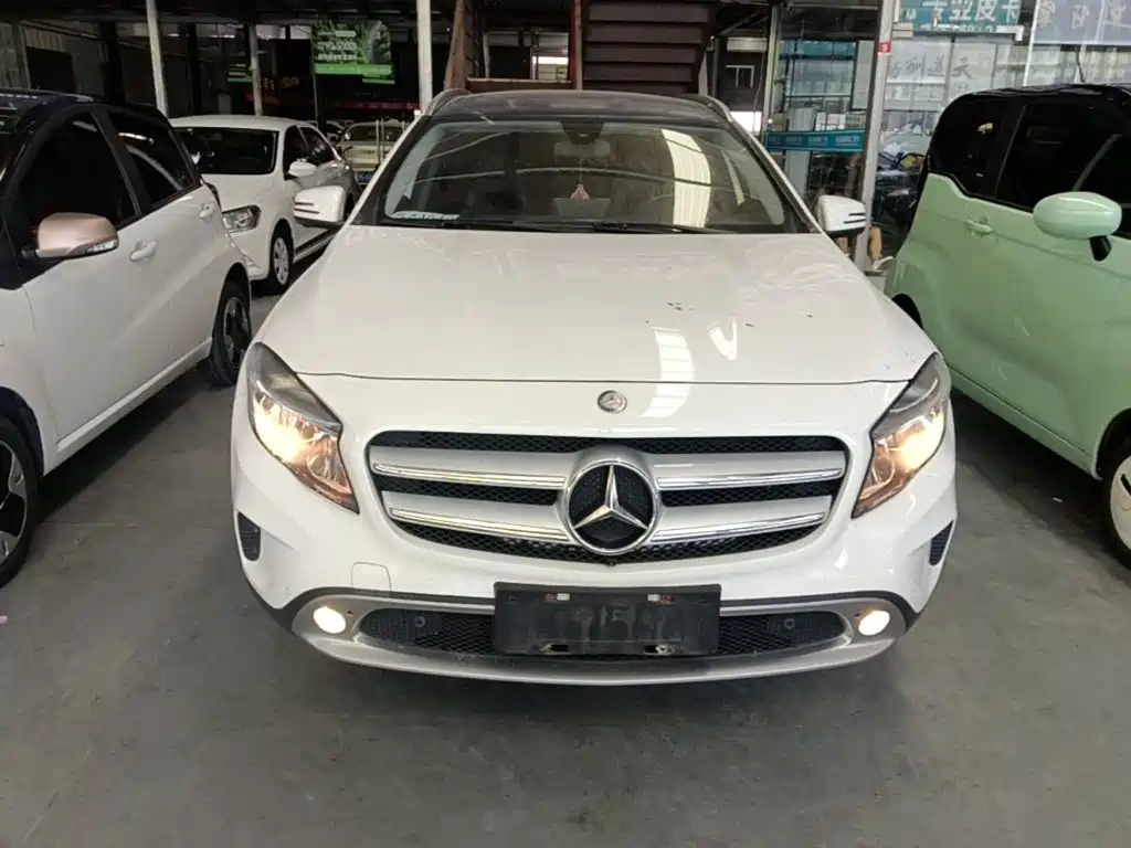 Mercedes-Benz GLA — миниатюра 3