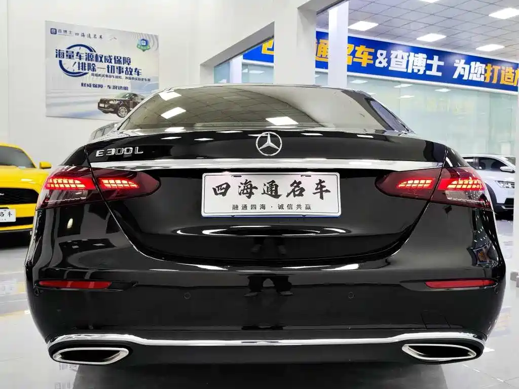 MERCEDES-BENZ E CLASS