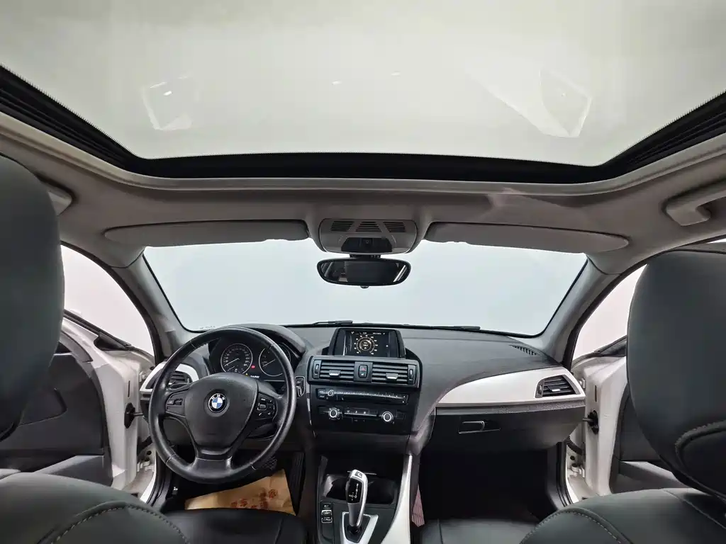 BMW 1 Series (Import) — миниатюра 10