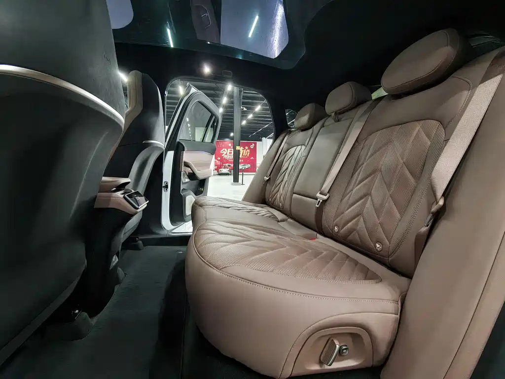 NIO EC6 2025 75kWh