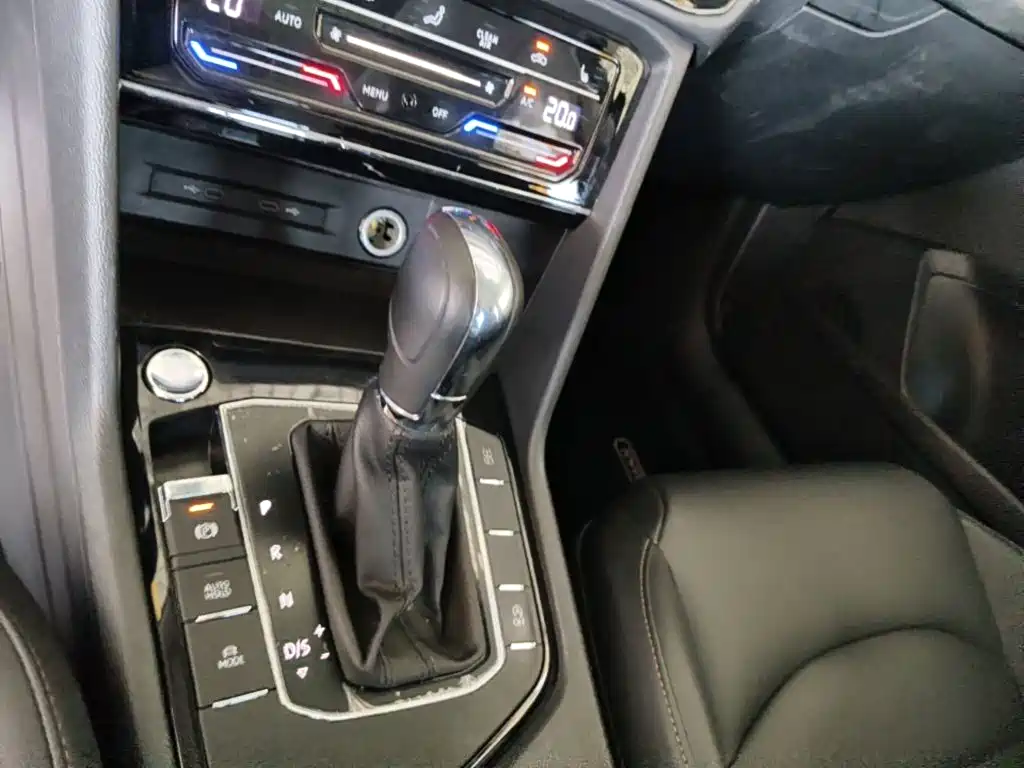 Volkswagen Tharu — миниатюра 14