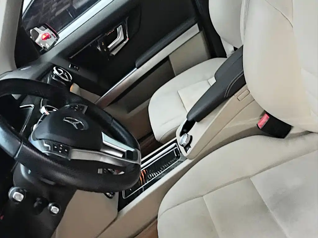 Mercedes-Benz GLK-Class — миниатюра 10