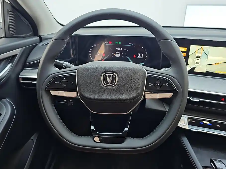 Changan Eado — миниатюра 15