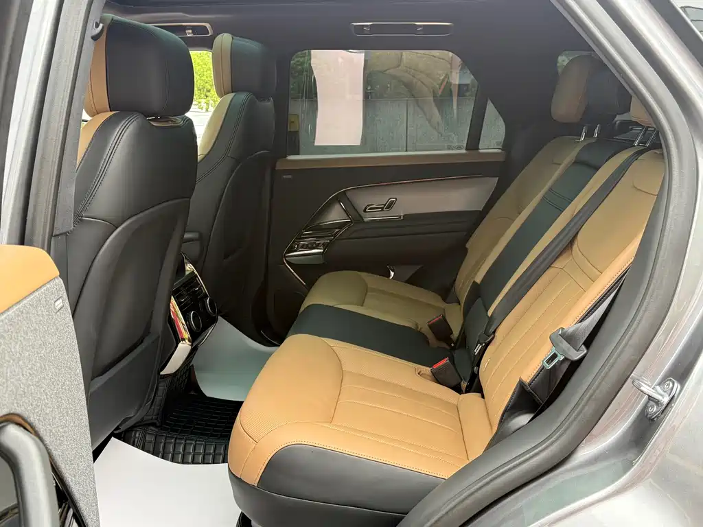 Land Rover Sport — миниатюра 12