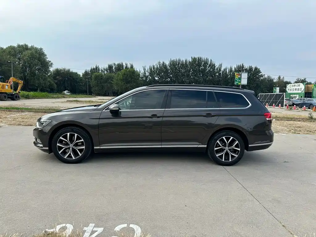 Volkswagen Viloran — миниатюра 7