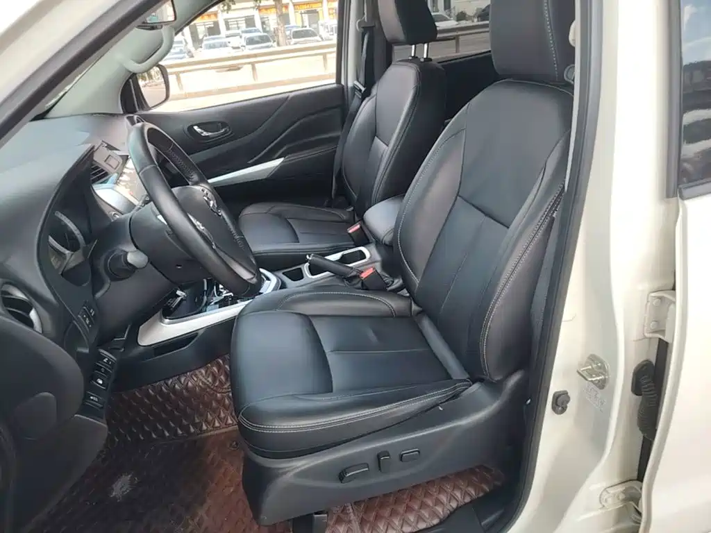 Nissan Terra — миниатюра 15