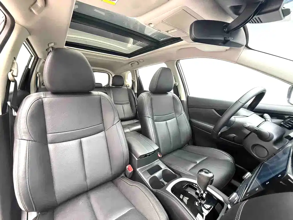 Nissan X-Trail — миниатюра 15