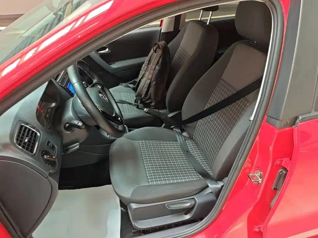 Volkswagen Polo — миниатюра 15