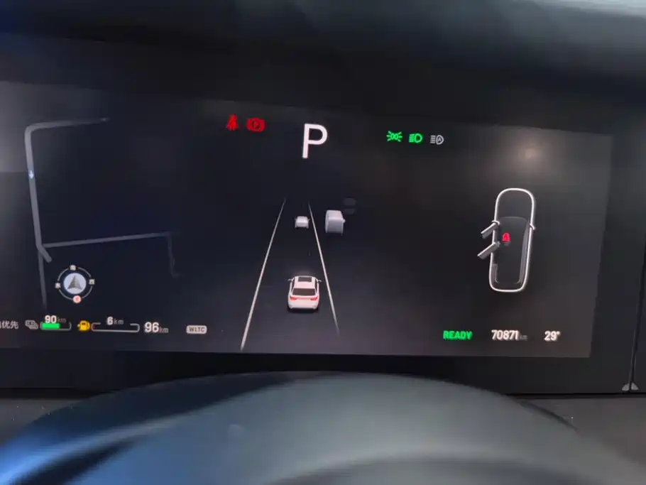 Li Auto Li ONE — миниатюра 14
