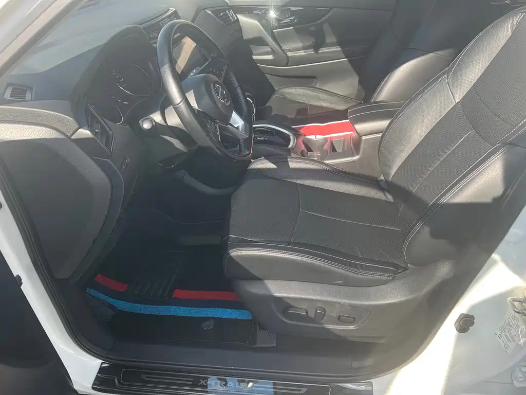 Nissan X-Trail — миниатюра 2