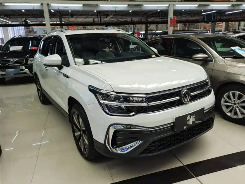 Volkswagen Tharu 2023 300TSI