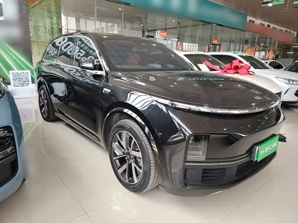 Li Auto L8 2023 Pro