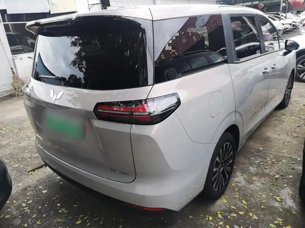 Wuling Xingguang 730 New Energy — миниатюра 7